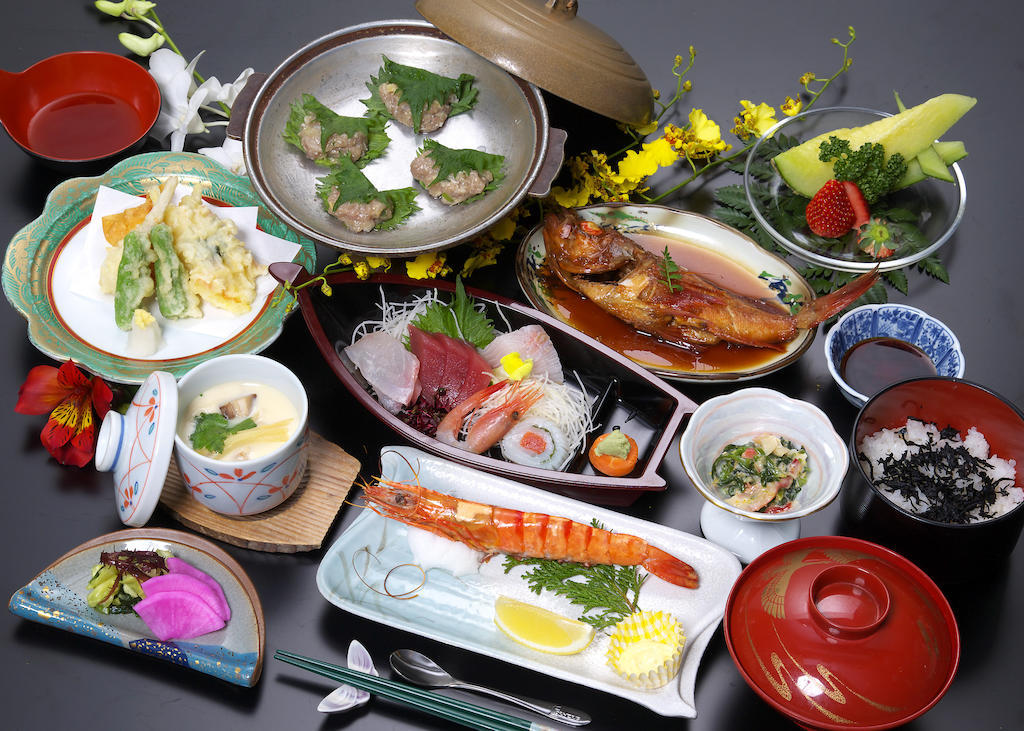 Tateyama Yuhikaigan Hotel Екстериор снимка